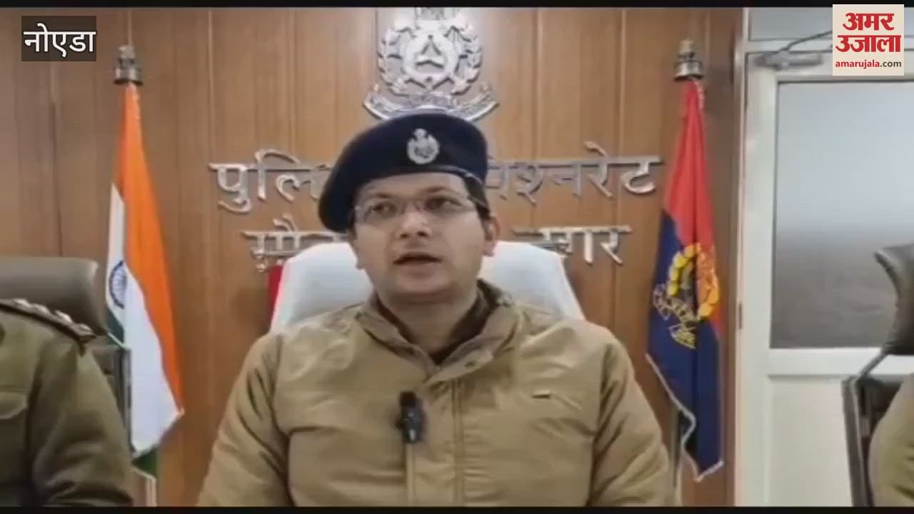 VIDEO : Two accused of robbery while hitchhiking from Delhi airport and railway station arrested