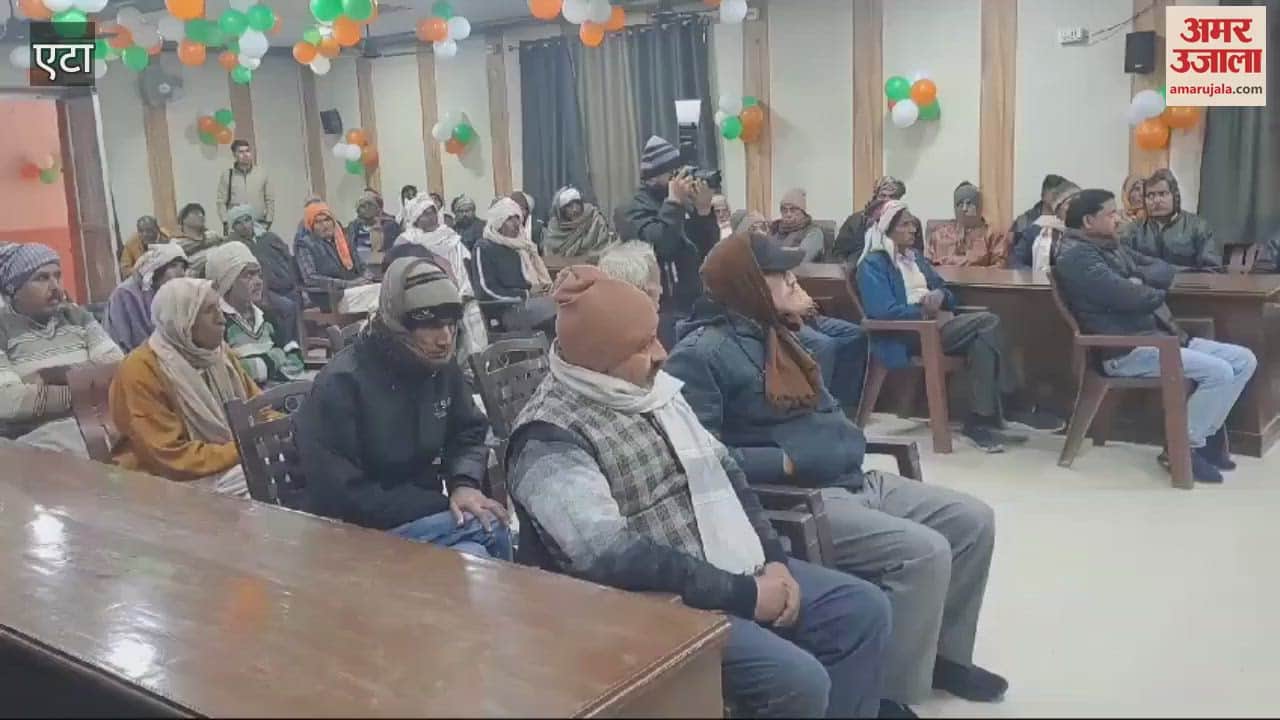 VIDEO : Gharoni certificates distributed under ownership scheme