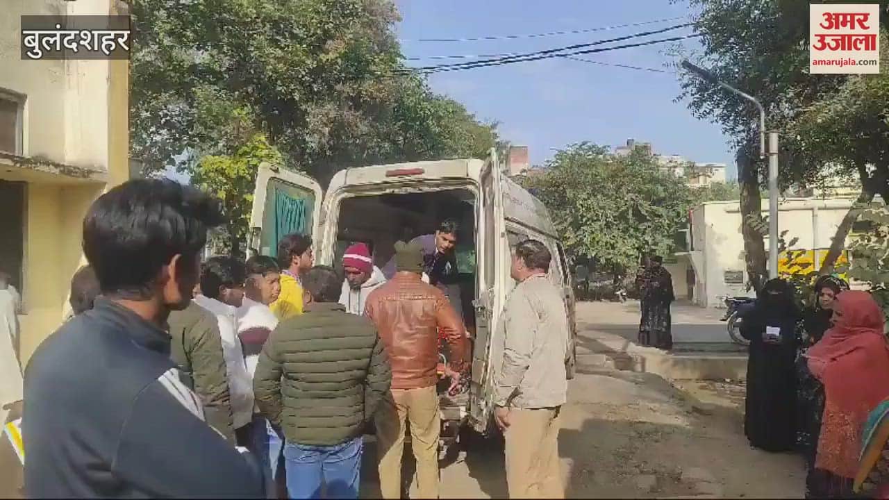 VIDEO : accident in bulandshahr speeding dumper hits bike riders mother and son die