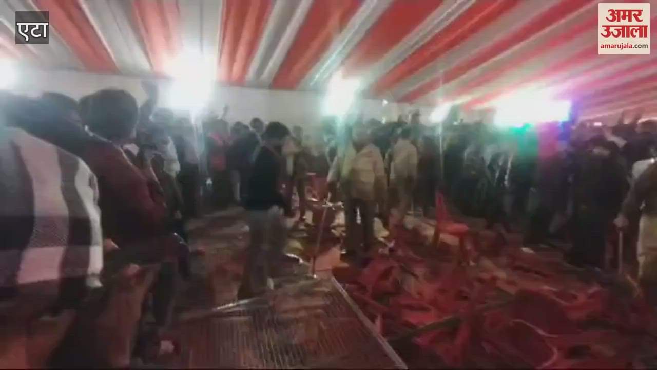 VIDEO : ruckus happen in Riyanvi Night. Fruity was thrown at female artist