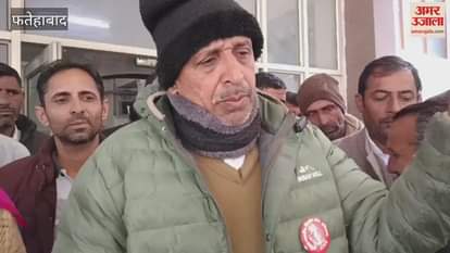 VIDEO : Farmers submitted a memorandum to the DC regarding compensation for the crop damaged due to canal breach in Fatehabad