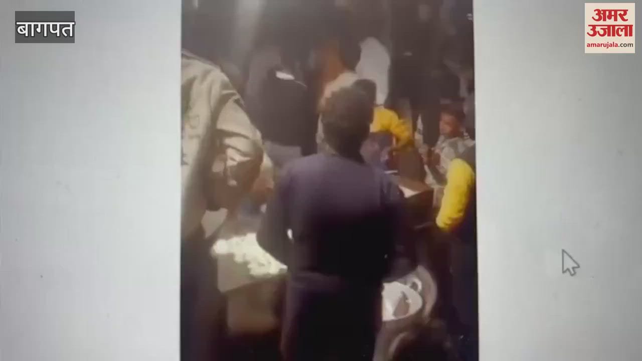 VIDEO : UP: Why rotis are being made by spitting in hotels of Baghpat, then the matter came to light