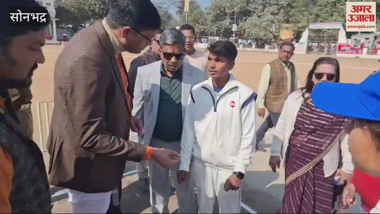 VIDEO : Women match started in Sonbhadra Rakhi jaiswal said girl top in every field today