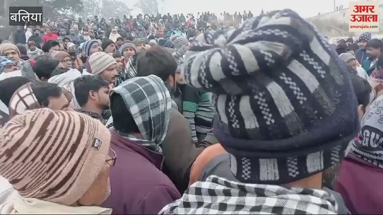 VIDEO : actor Aman Jaiswal dead body reached home in ballia chaos people paid tribute shops closed