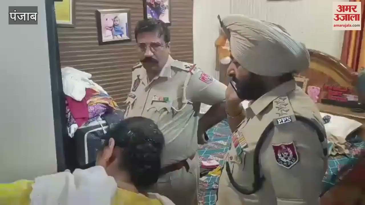 VIDEO : Lakhs stolen from a house in Ferozepur