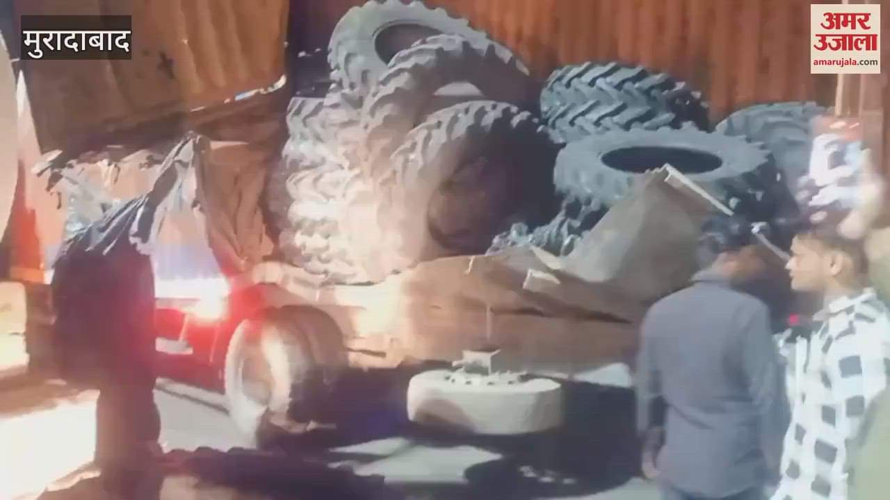 VIDEO : four friends kept suffering in car for an hour after being locked, broke window and got out; two died