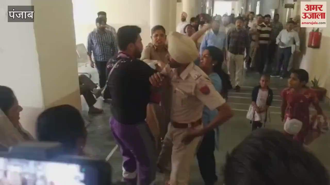 VIDEO : बठिंडा कोर्ट कांप्लेक्स में महिला के साथ मारपीट