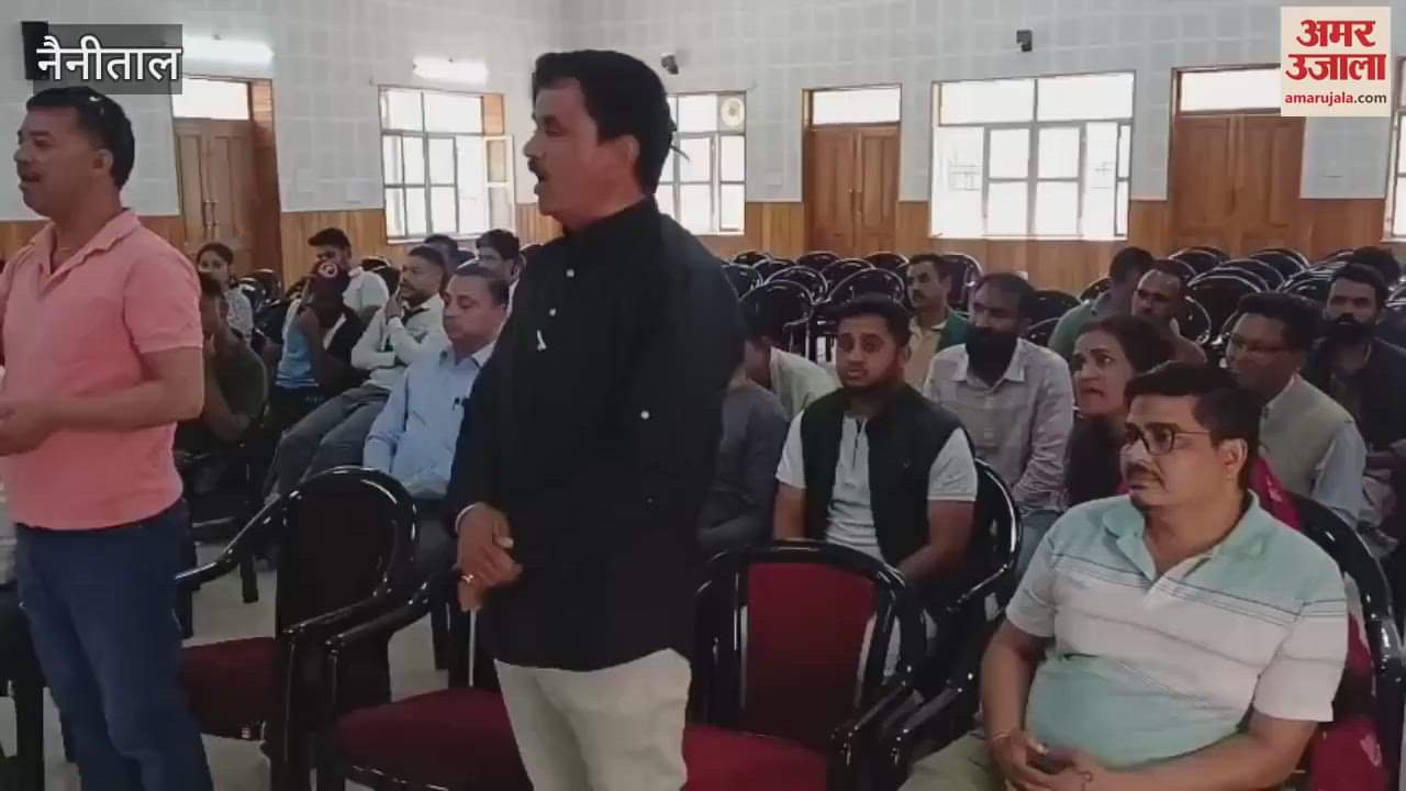VIDEO : भीमताल में एडीएम की बैठक में बोले व्यापारी- प्रशासन की अनदेखी के चलते नहीं बन पाई पार्किंग