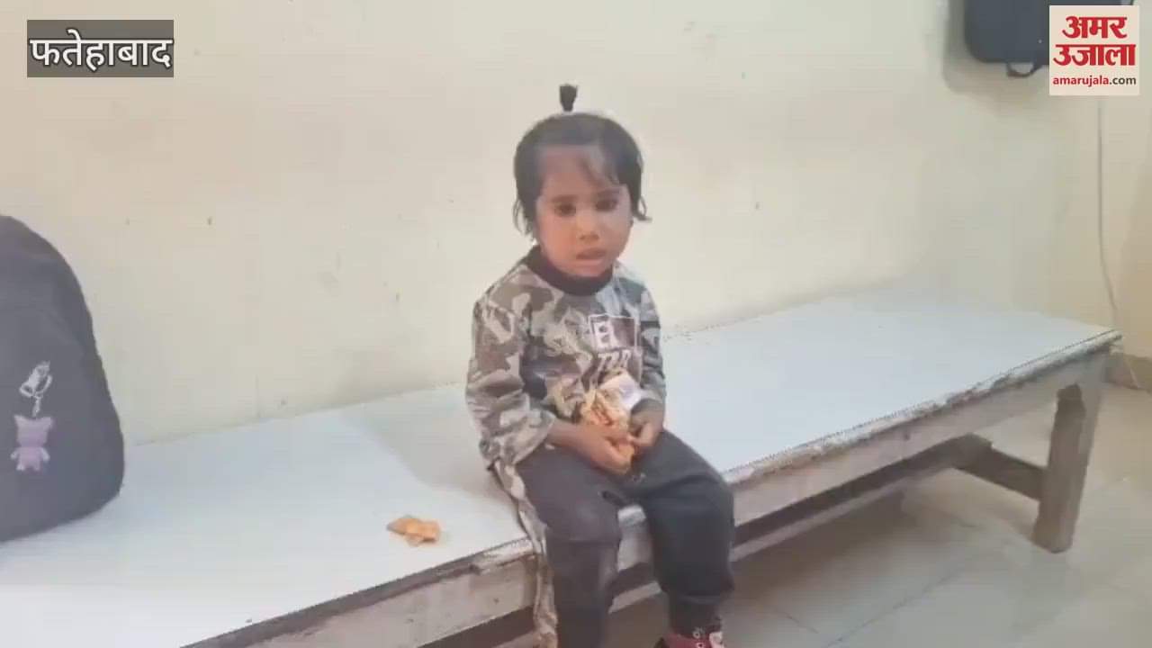 VIDEO : An abandoned girl was found outside the court premises in Tohana, Fatehabad, police started investigation