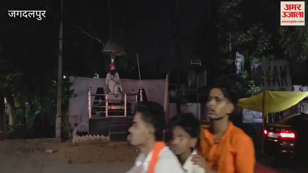 VIDEO : high speed bike broke gate and entered house one dead