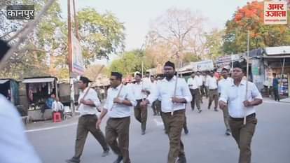 VIDEO : City residents showered flowers during the procession in Banda