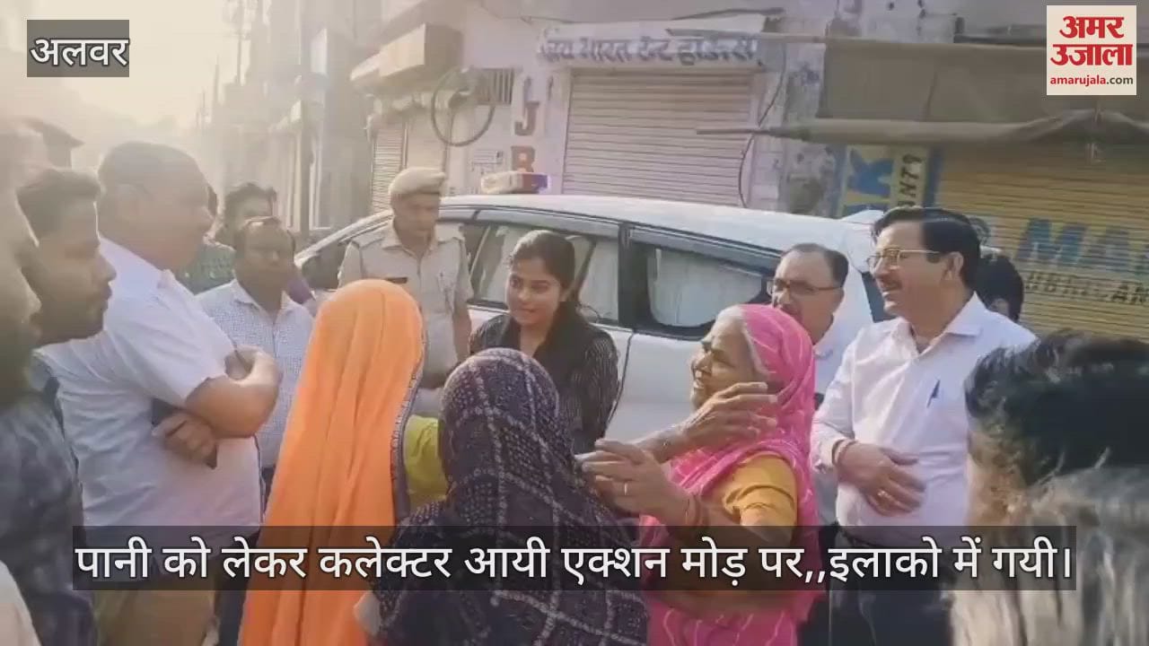 The district collector herself came out on the streets to deal with the water problem