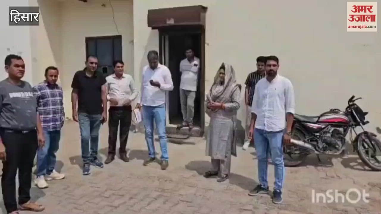 VIDEO : CM Flying Squad conducts raid on Dharmkants in Hisar, directs to stop fraud with farmers