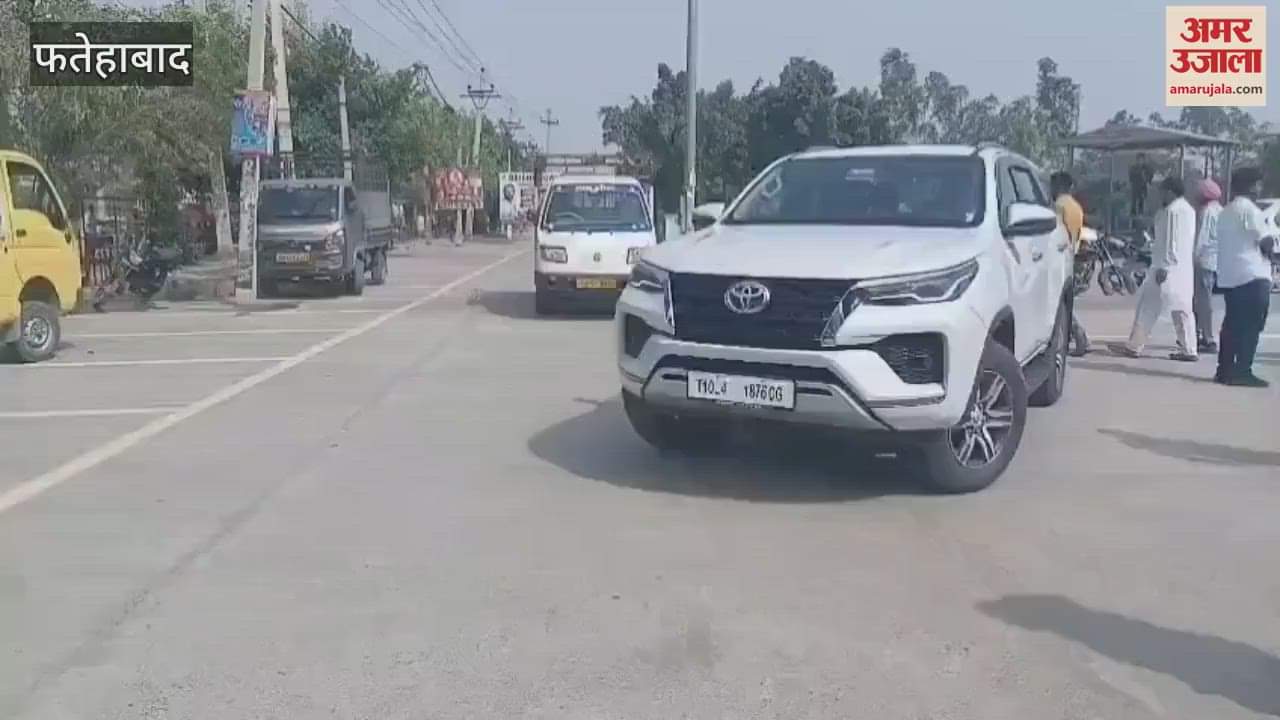 VIDEO : Former minister Devendra Babli paid homage to Mahatma Jyotiba Phule in Tohana, Fatehabad, paid tribute to the statue