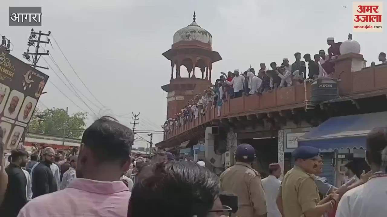 VIDEO : Objectionable material found inside religious place in Agra