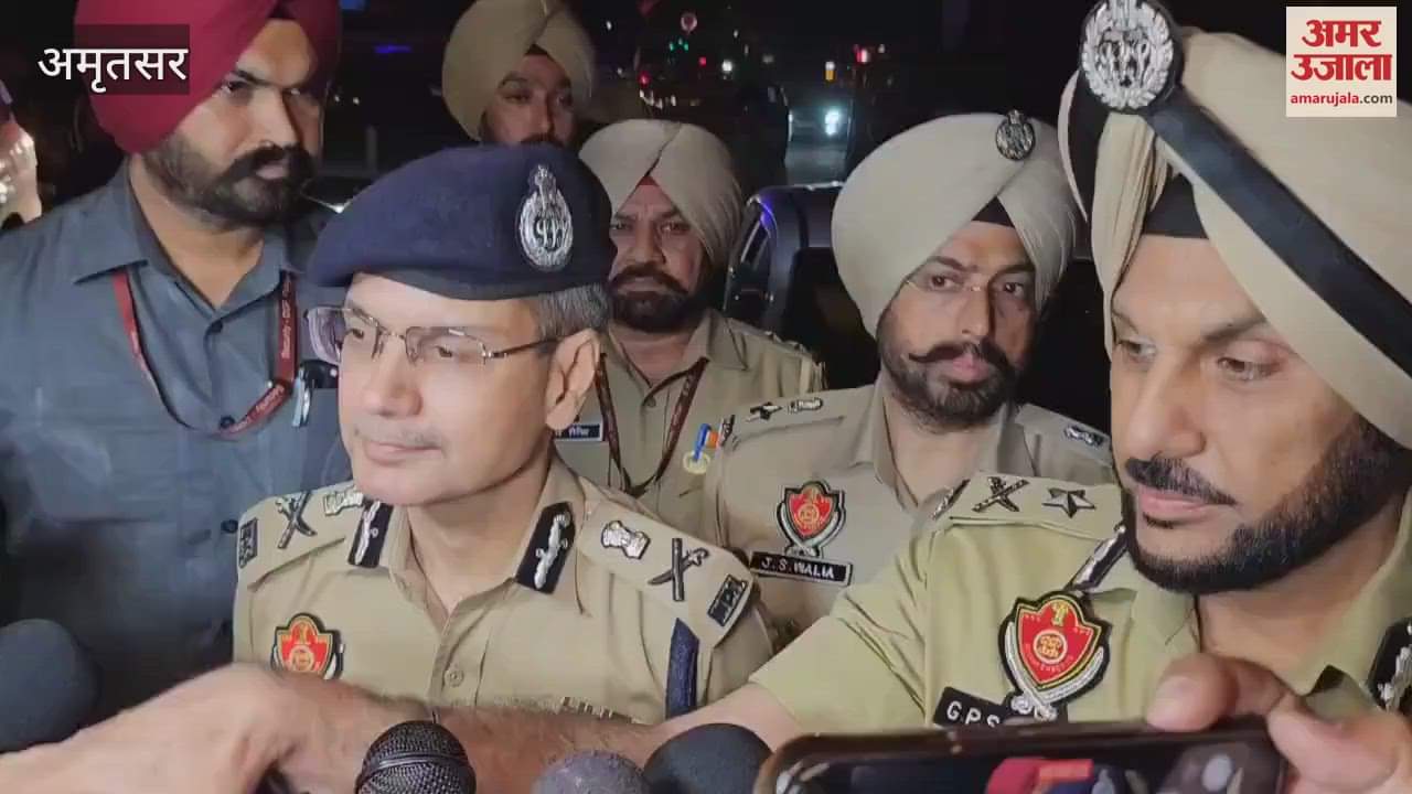 VIDEO : DGP Gaurav Yadav took to the streets with police officers in Amritsar