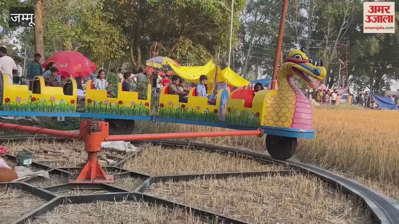 Dip into 200 years old tradition, huge crowd of devotees in Nagbani fair