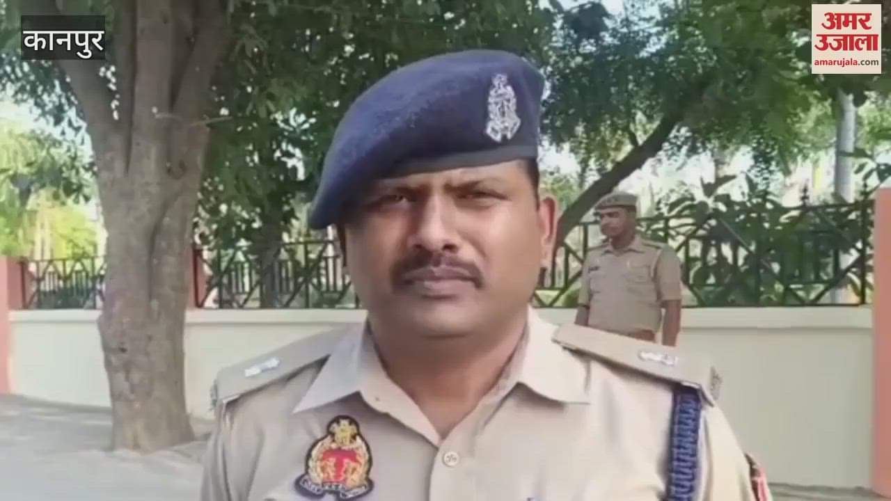 accused of assault broke glass kept on table of the police post and attacked the inspector and constables