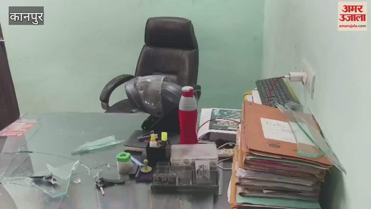 accused of assault attacked the policemen, the inspector's thumb was cut off