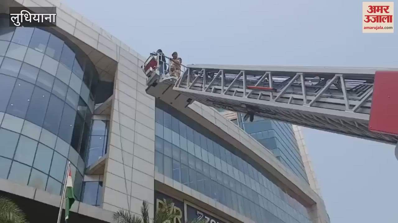 Mock drill of fire department at Pavilion Mall in Ludhiana
