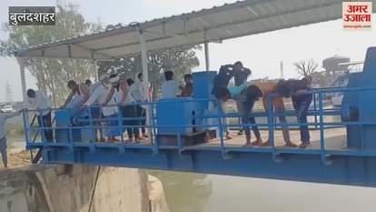 A 13-year-old boy drowned while bathing in a canal in Bulandshahr