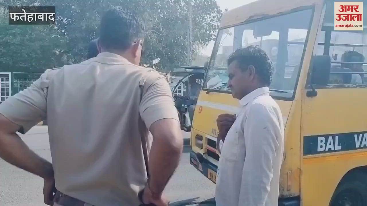 Fatehabad Traffic Police conducted a checking campaign at the old bus stand of the city