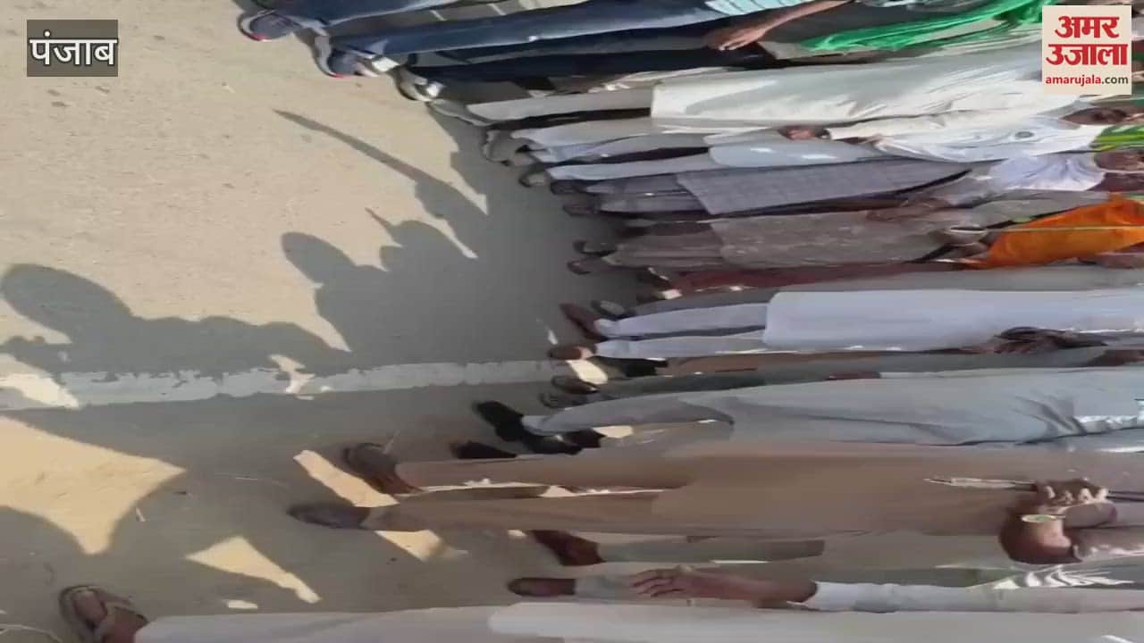 Farmers reached Sunam to ask questions to CM