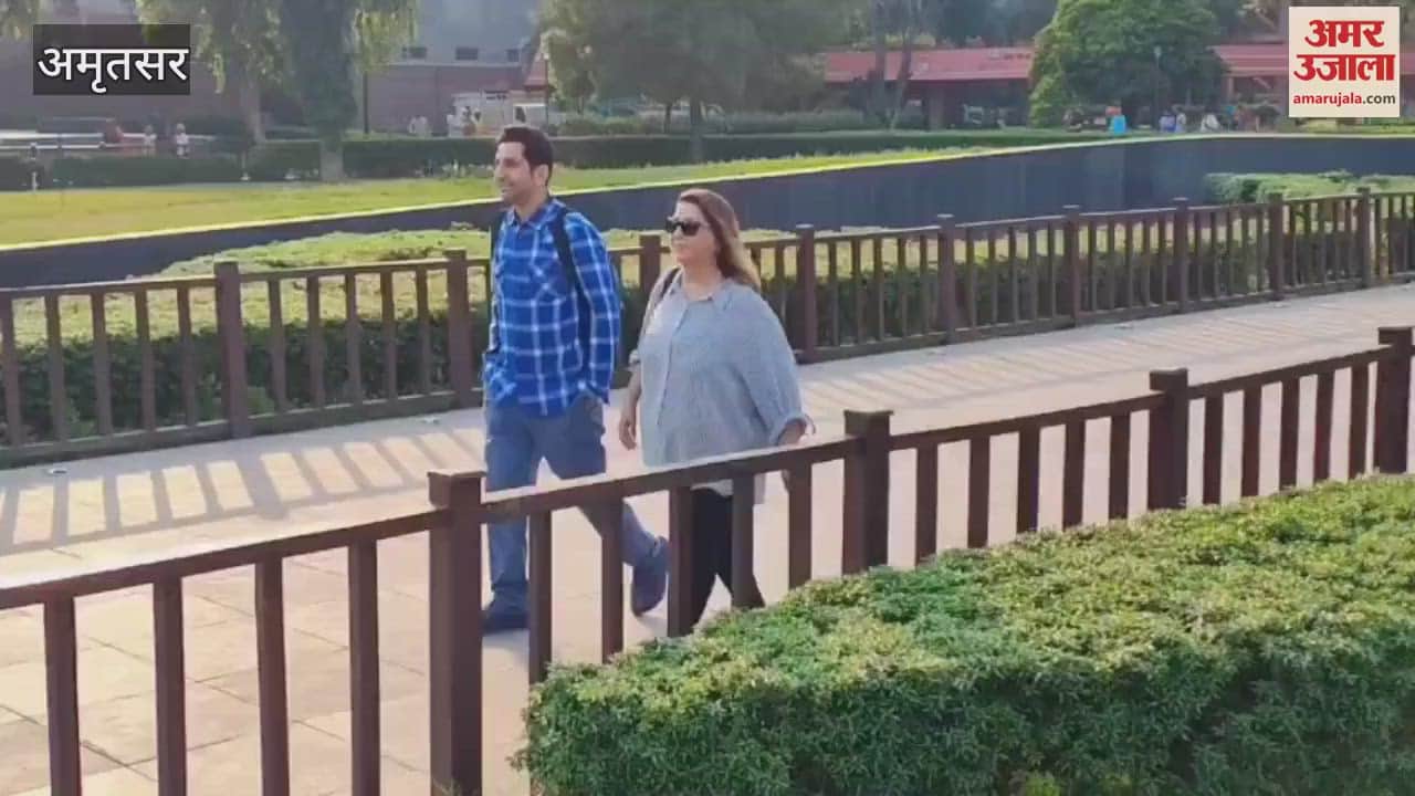 Kesari Chapter 2 actors paid tribute to the martyrs at Jallianwala Bagh