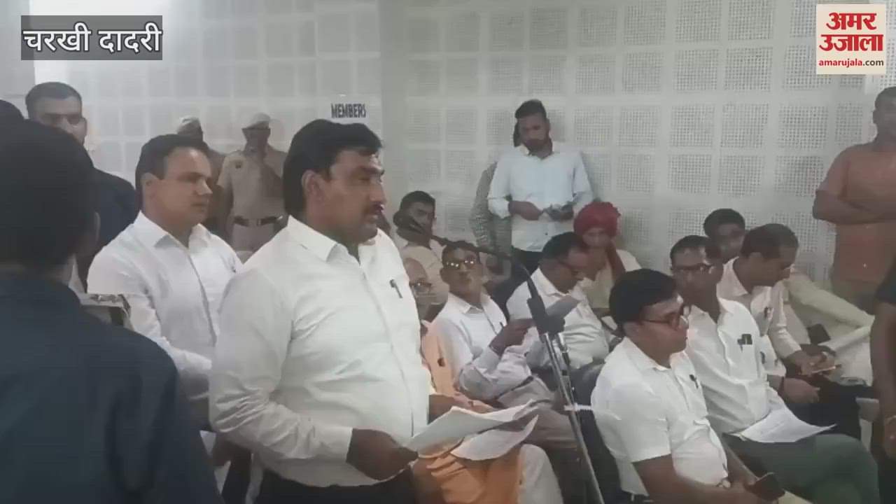Advocate sends defamation notice to Agriculture Minister for calling him a goon in Grievance Redressal Committee meeting in Dadri