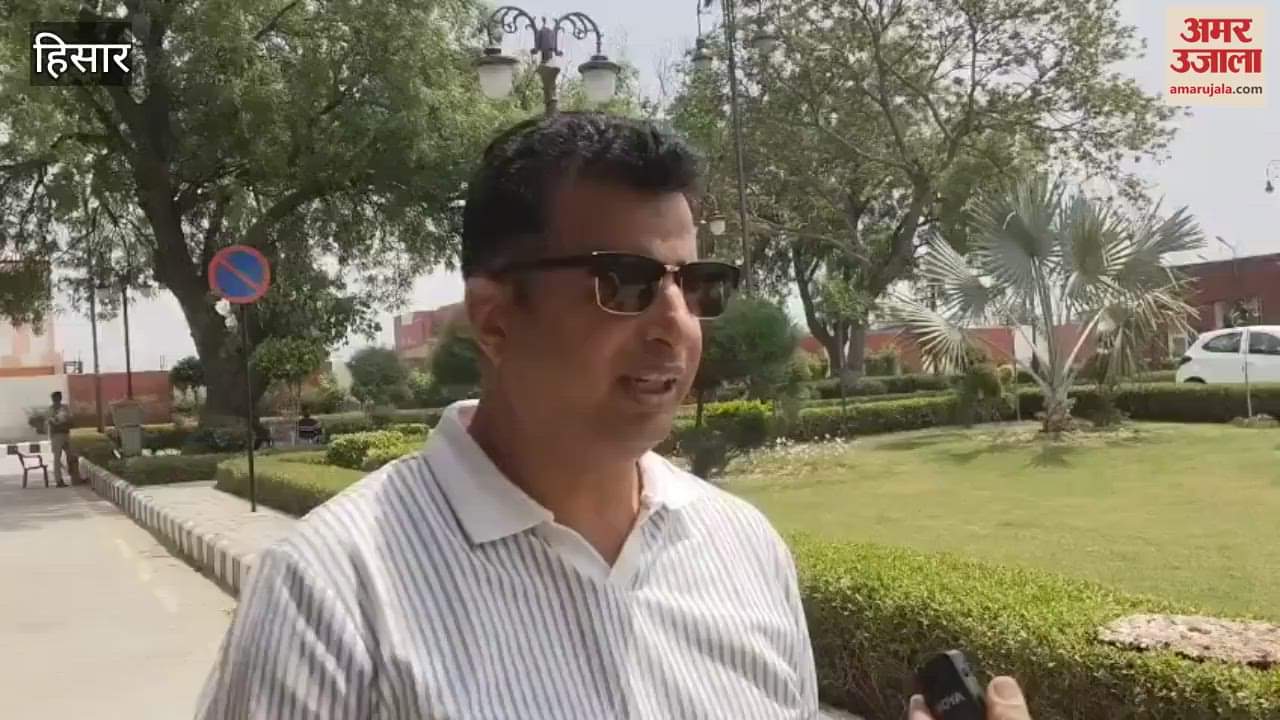 Hisar-Ayodhya flight arrived 3 hours late, Many passengers cancelled their tickets