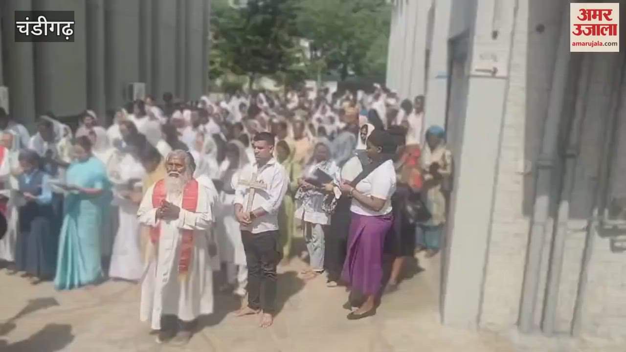 Program in the church on Good Friday in Chandigarh