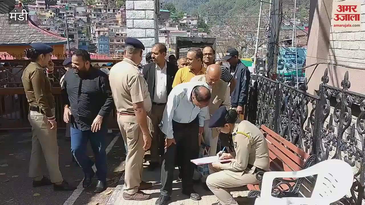 DC Office Mandi Email sent in the name of terrorist Tehvvur Rana now this is how entry is being made