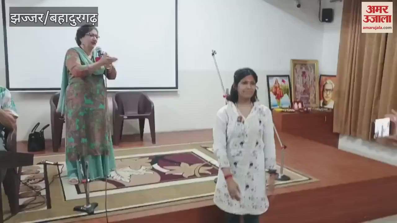 बहादुरगढ़ में नेशनल कैंसर संस्थान के विश्राम सदन बाढ़सा में कर्नल आरसी चड्ढा ने कैंसर पीड़ितों का किया मनोरंजन