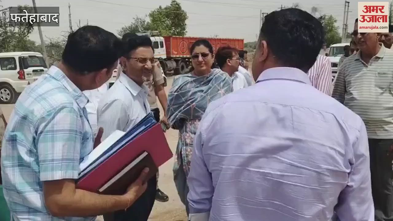 Additional Chief Secretary Vineet Garg arrived in Fatehabad to inspect the wheat procurement centers