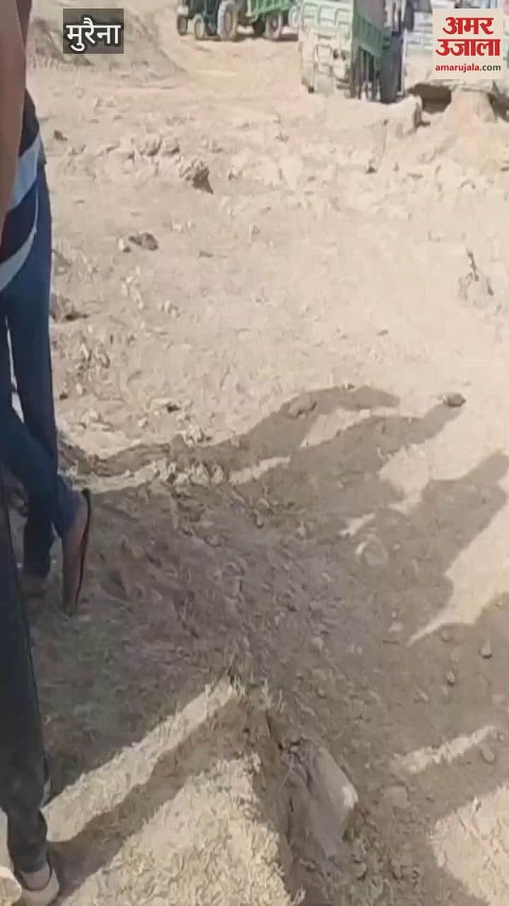 Video of Chambal police helping sand mafia goes viral, SP suspends two constables
