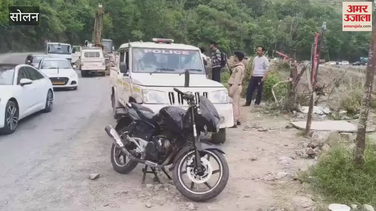 Solan Youths from Punjab looted in Kandaghat by showing sharp weapons