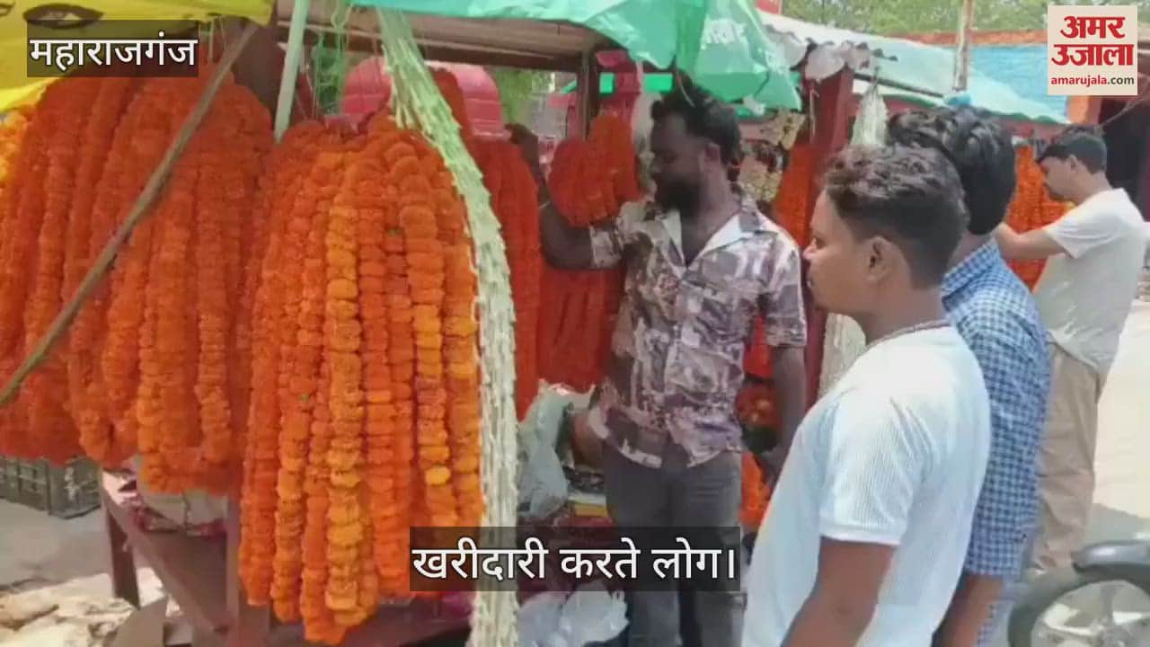 Crowd gathered at shops as soon as the festival started