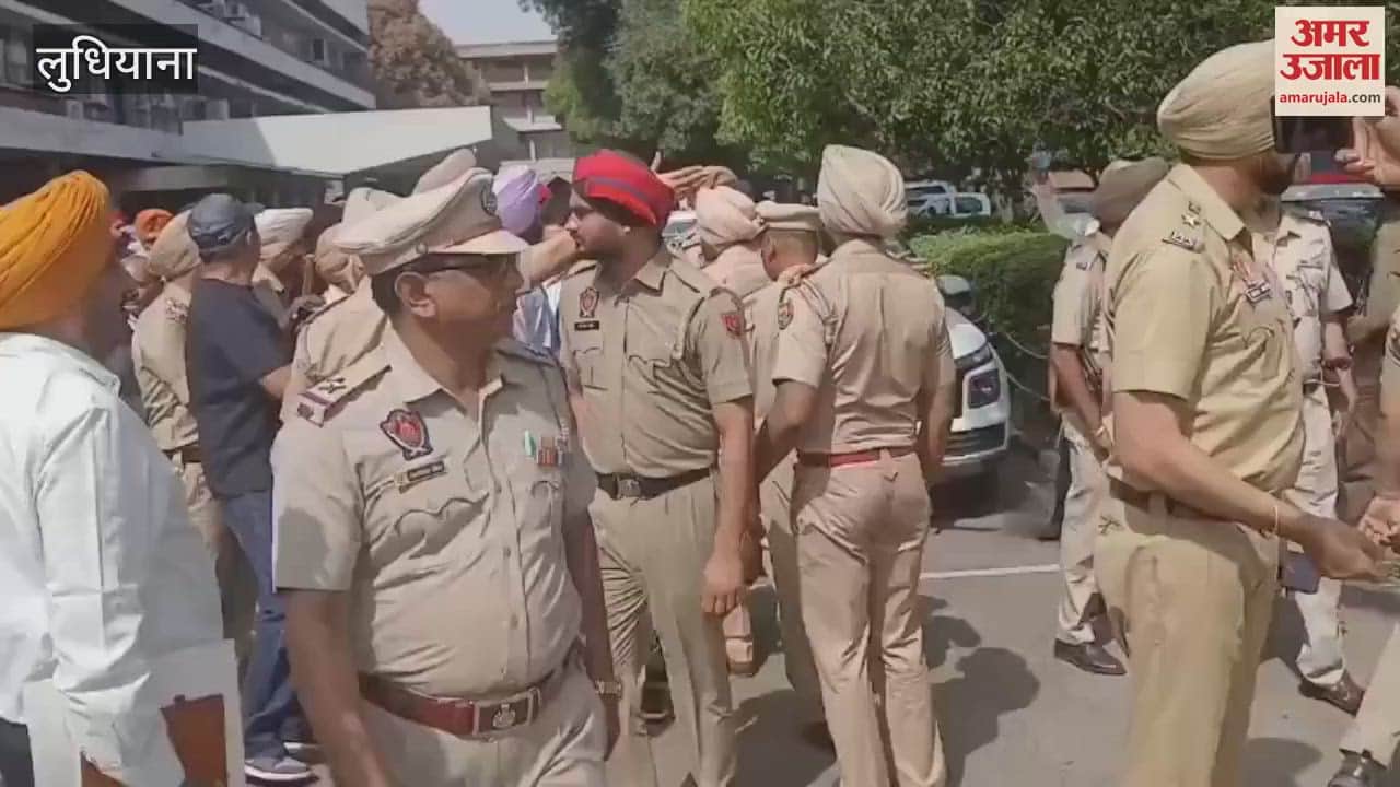 An employee of Ludhiana's Punjab Agricultural University was suspended without any reason, employees protested