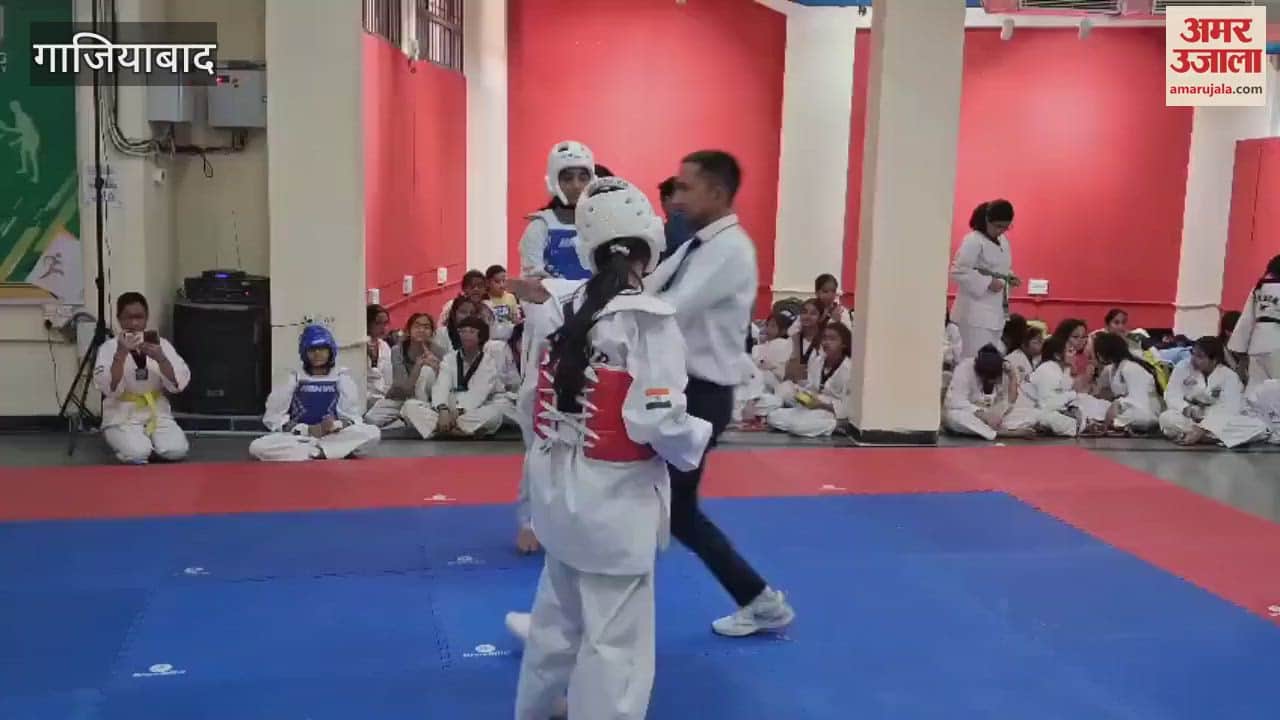 Players playing Taekwondo in DPSG Cup in Ghaziabad