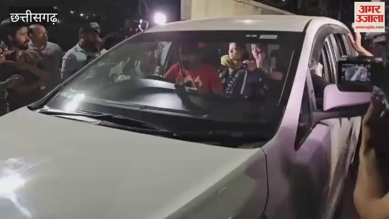 रायपुर पहुंचा आतंकी हमले में दिवंगत कारोबारी दिनेश मिरानिया का पार्थिव शरीर, देखें वीडियो