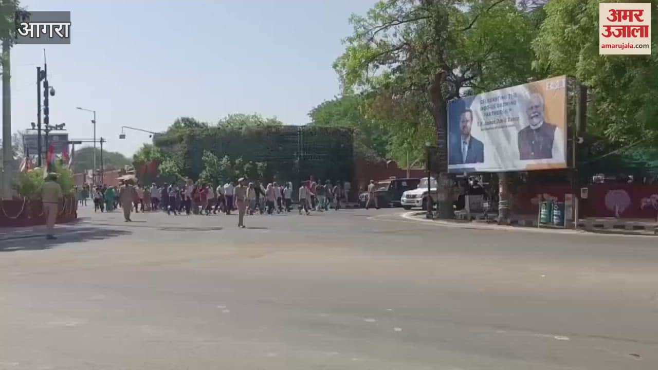 People were stopped as soon as the US Vice President arrived, they could leave only after the convoy passed