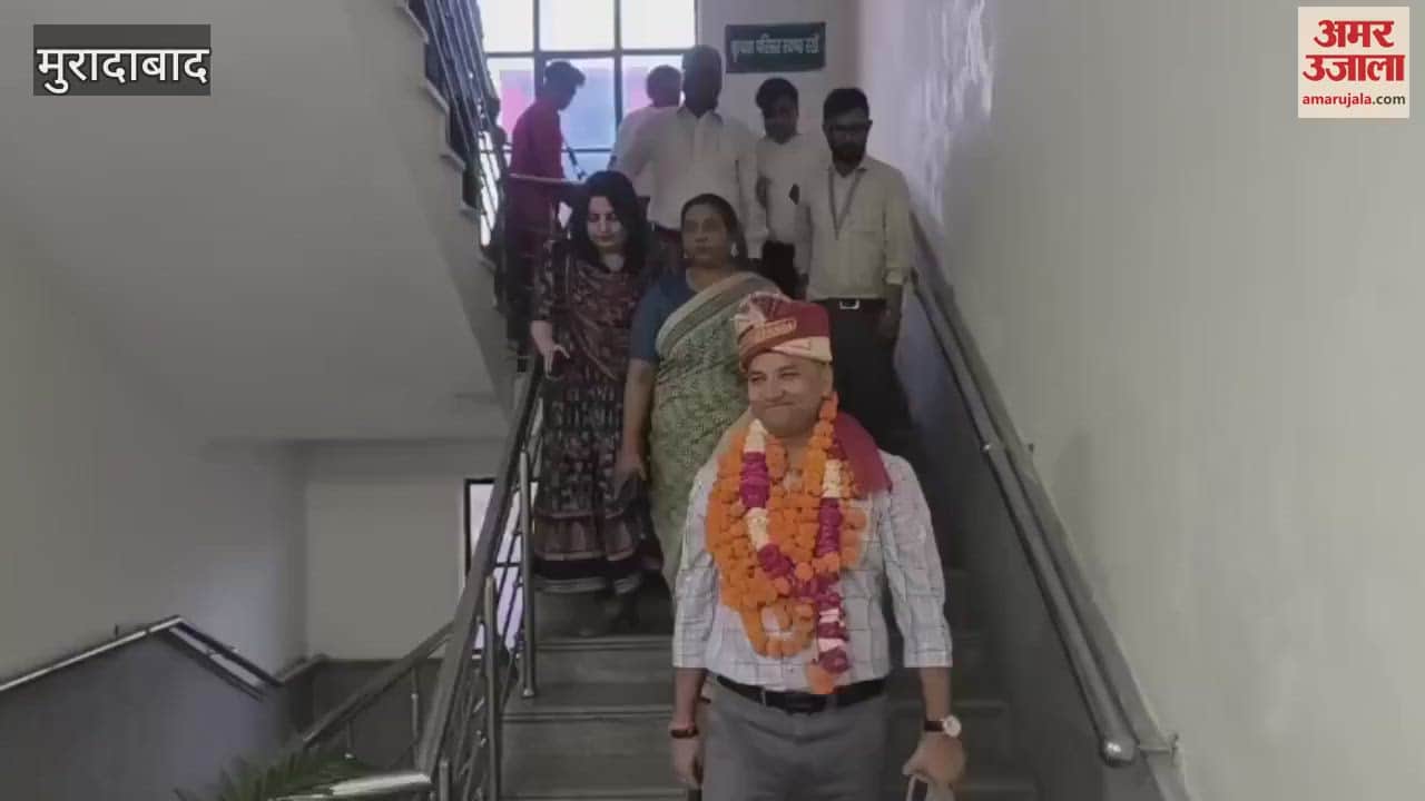 Farewell given with band music, employees seated on a buggy bid farewell to MDM vice president