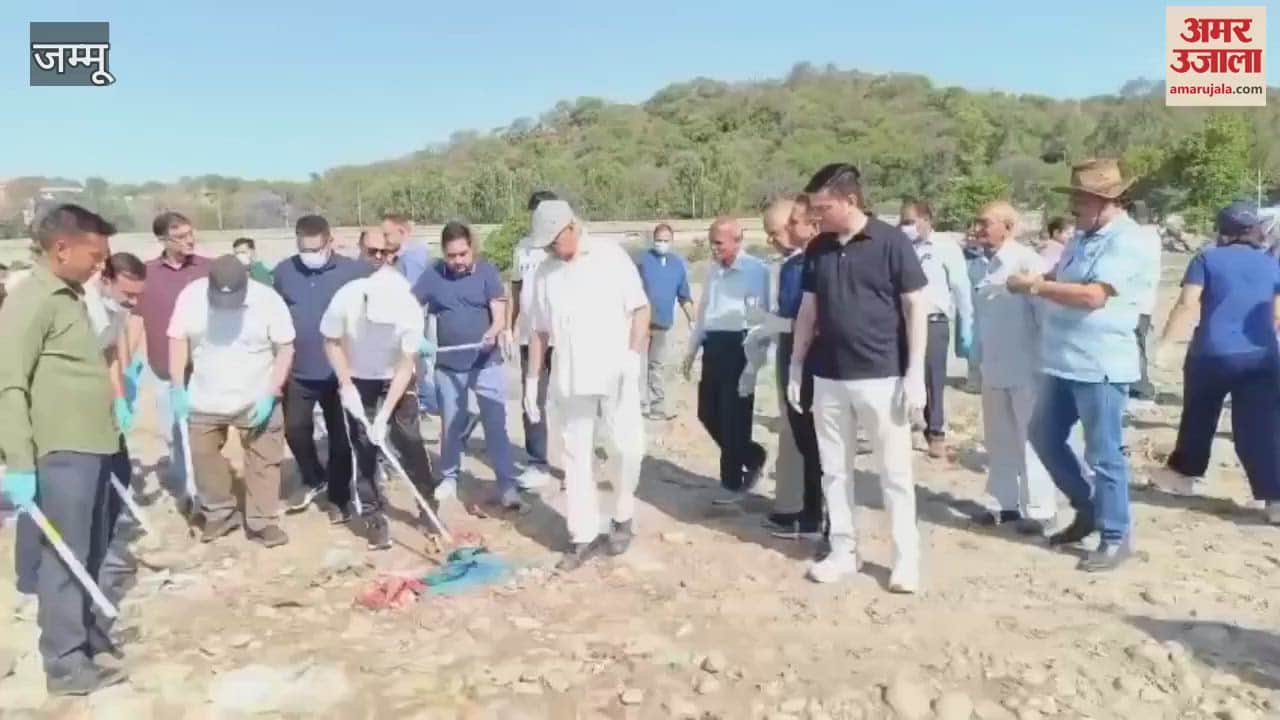 Cleanliness drive carried out on the banks of the Basantar river in Jammu