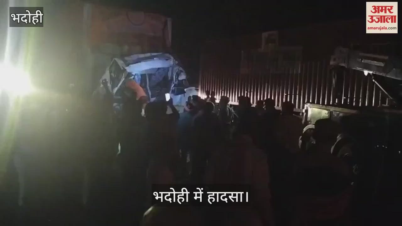 Driver died in accident when another container collides with container in bhadohi