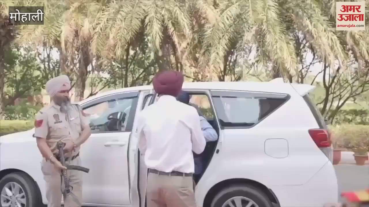 चंडीगढ़ यूनिवर्सिटी में एक राष्ट्र, एक चुनाव पर सेमिनार