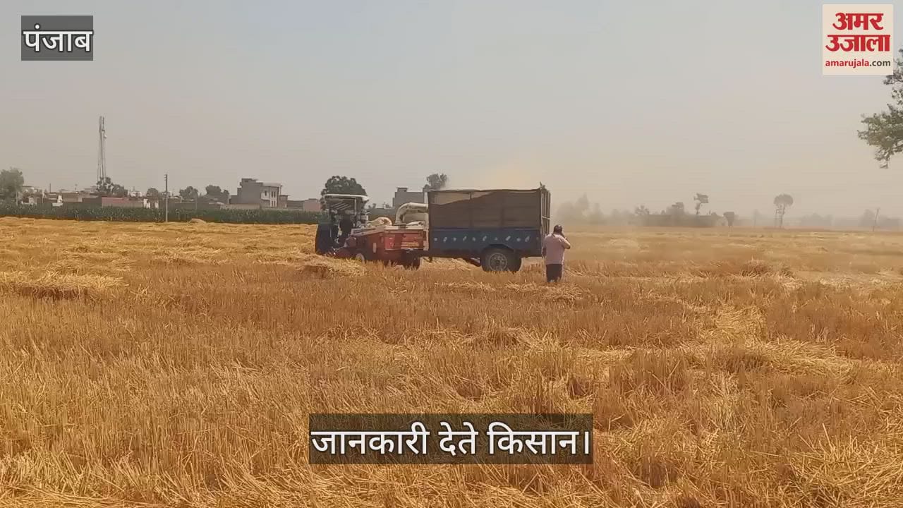 फिरोजपुर में सरहदी गांवों में किसानों को 48 घंटे का अल्टीमेट, जोरों पर तूड़ी का काम