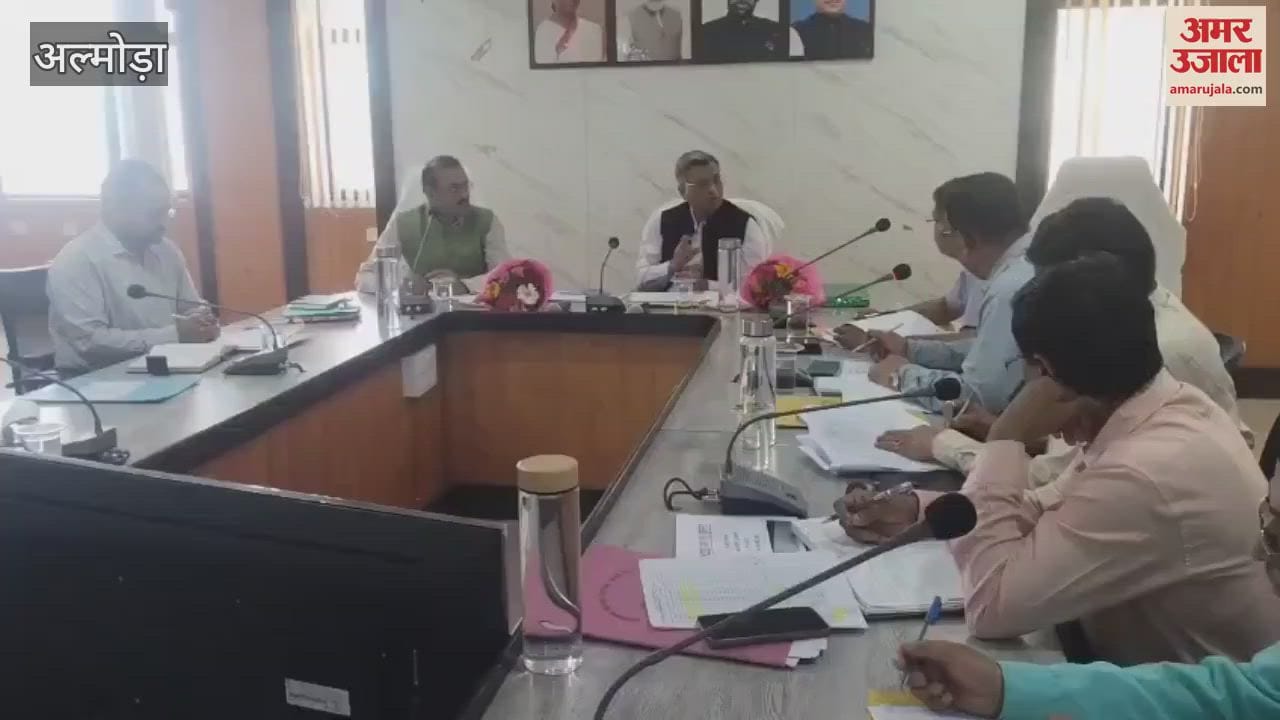 सहकारिता से जुड़े किसानों के किसान क्रेडिट कार्ड अनिवार्य बनाएं: बंसल