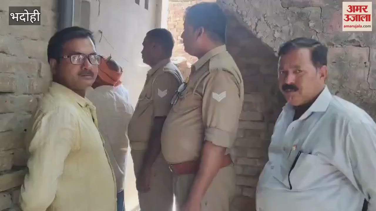 young man hanged himself in bhadohi