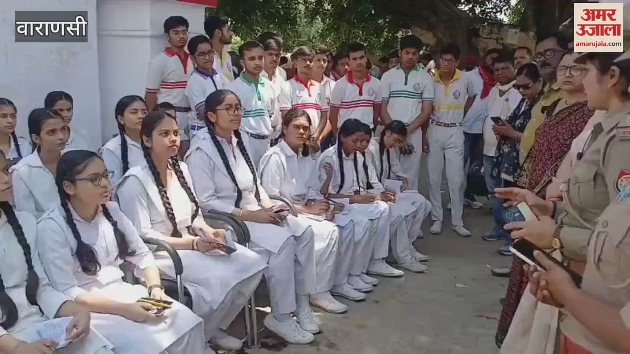 Special information given about women safety in Dost Police