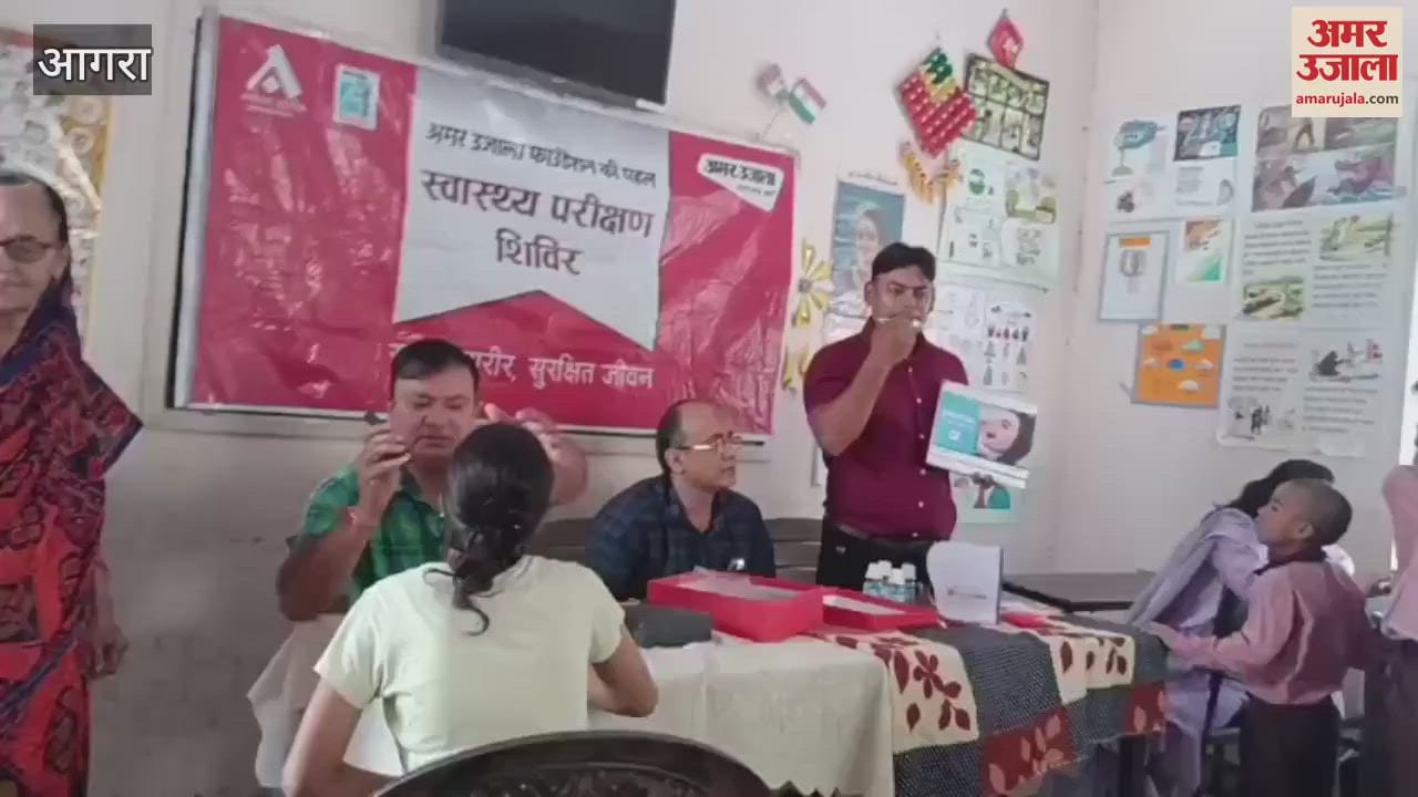 Camp organized in school Doctors checked teeth of children